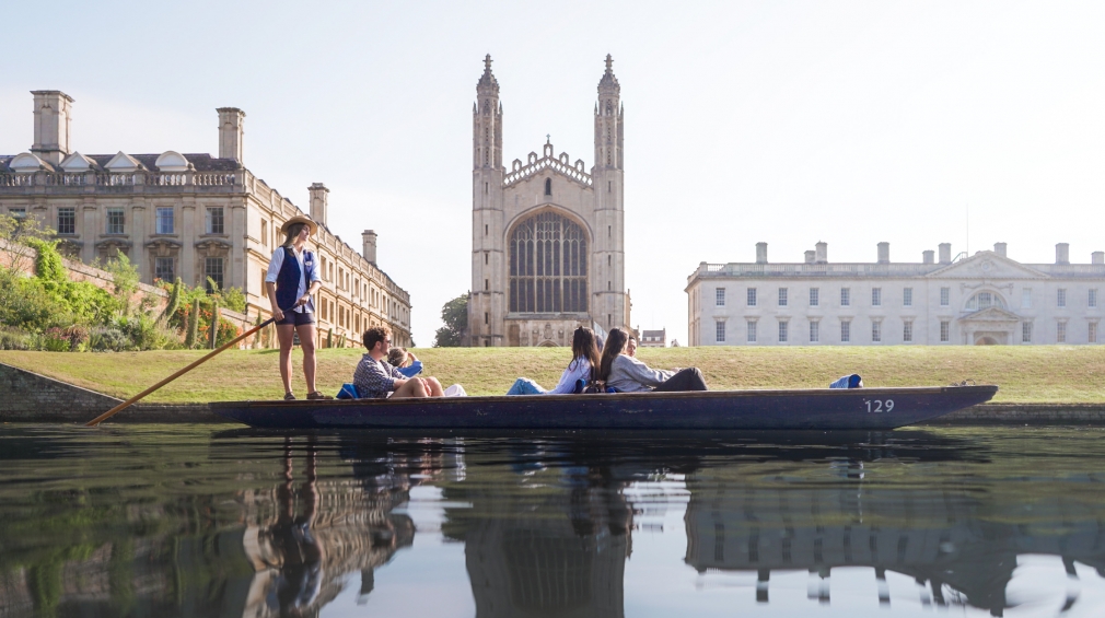 cambridgeshire punting tour